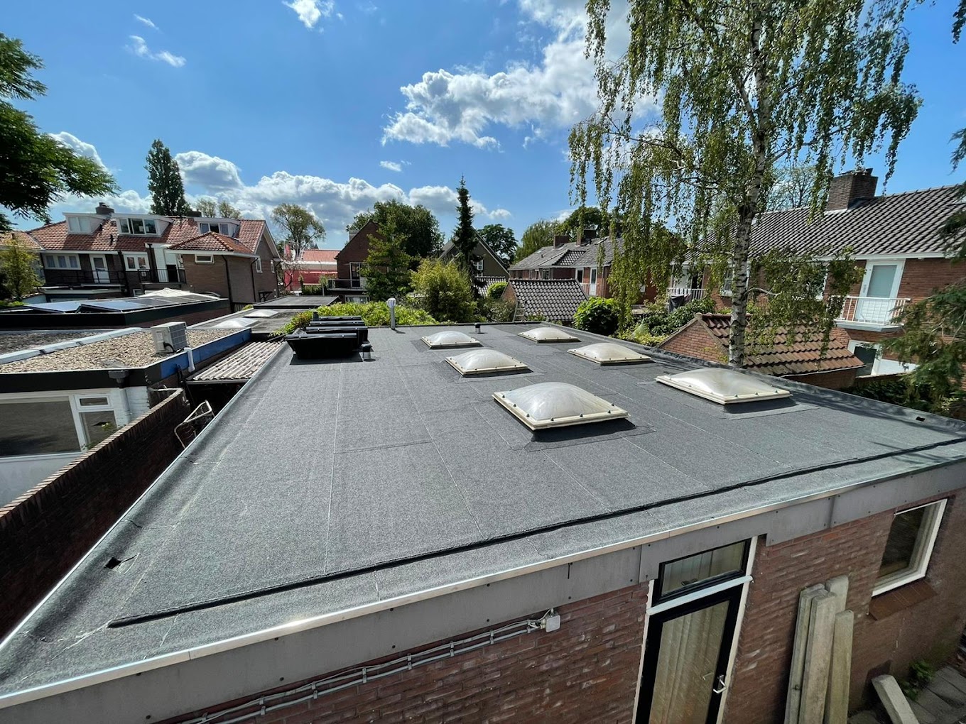 Platte dak isoleren